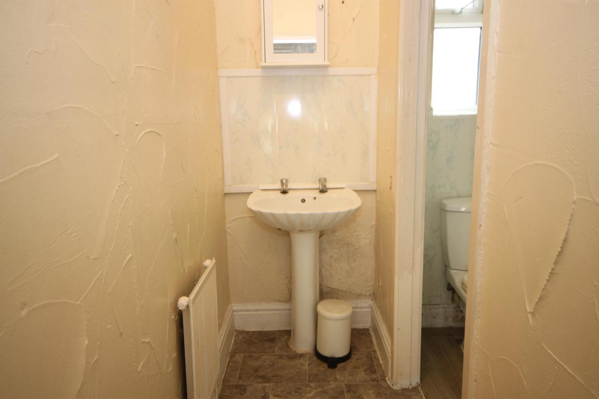 בלקפול Barton Seaview, Self Catering Studio Apartments, Promenade & Central Beach Location, Families, Couples Or 23 Years Plus Only, Free Parking חדר תמונה